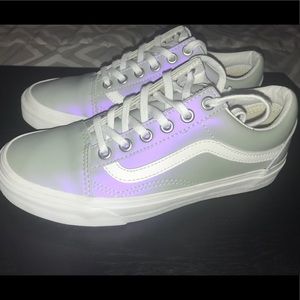 Off the wall Vans Size 7